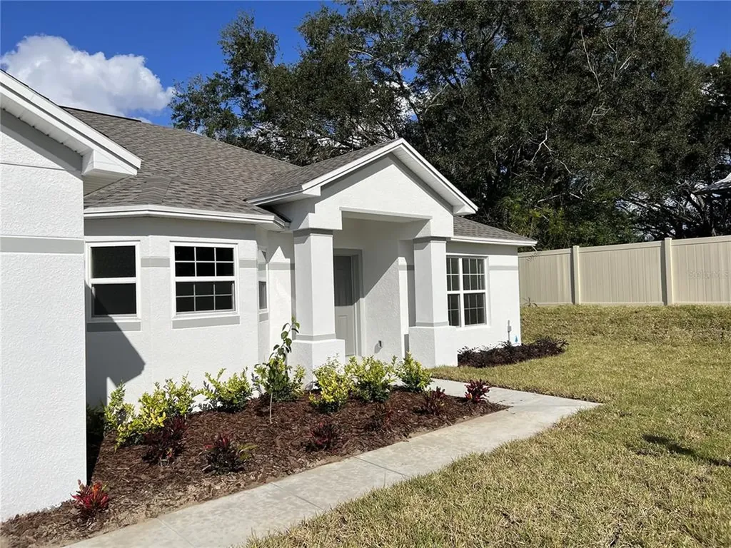 316 Denna Lane Auburndale FL 33823