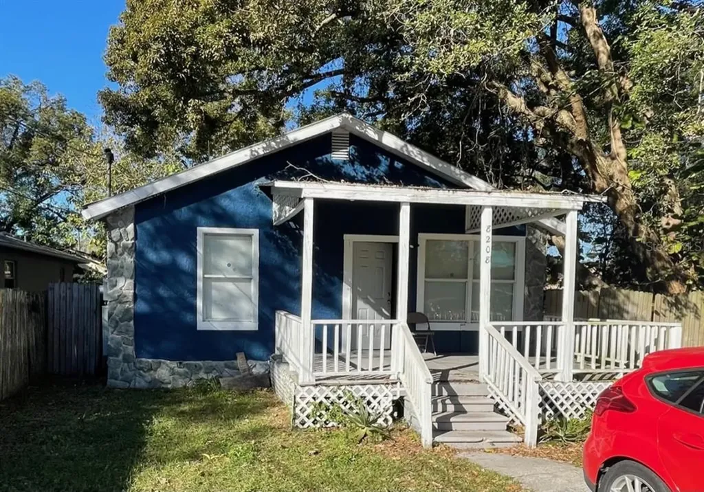 8208 N 17th Street Tampa FL 33604