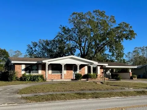 819 S 1st Street Lake Wales FL 33853