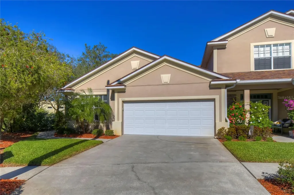 3501 Grand Magnolia Place Valrico FL 33596