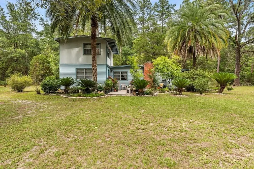 2016 SW 154th Street Newberry FL 32669