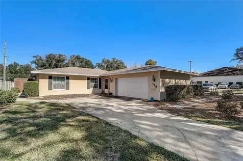 164 W Lakeview Avenue Lake Mary FL 32746