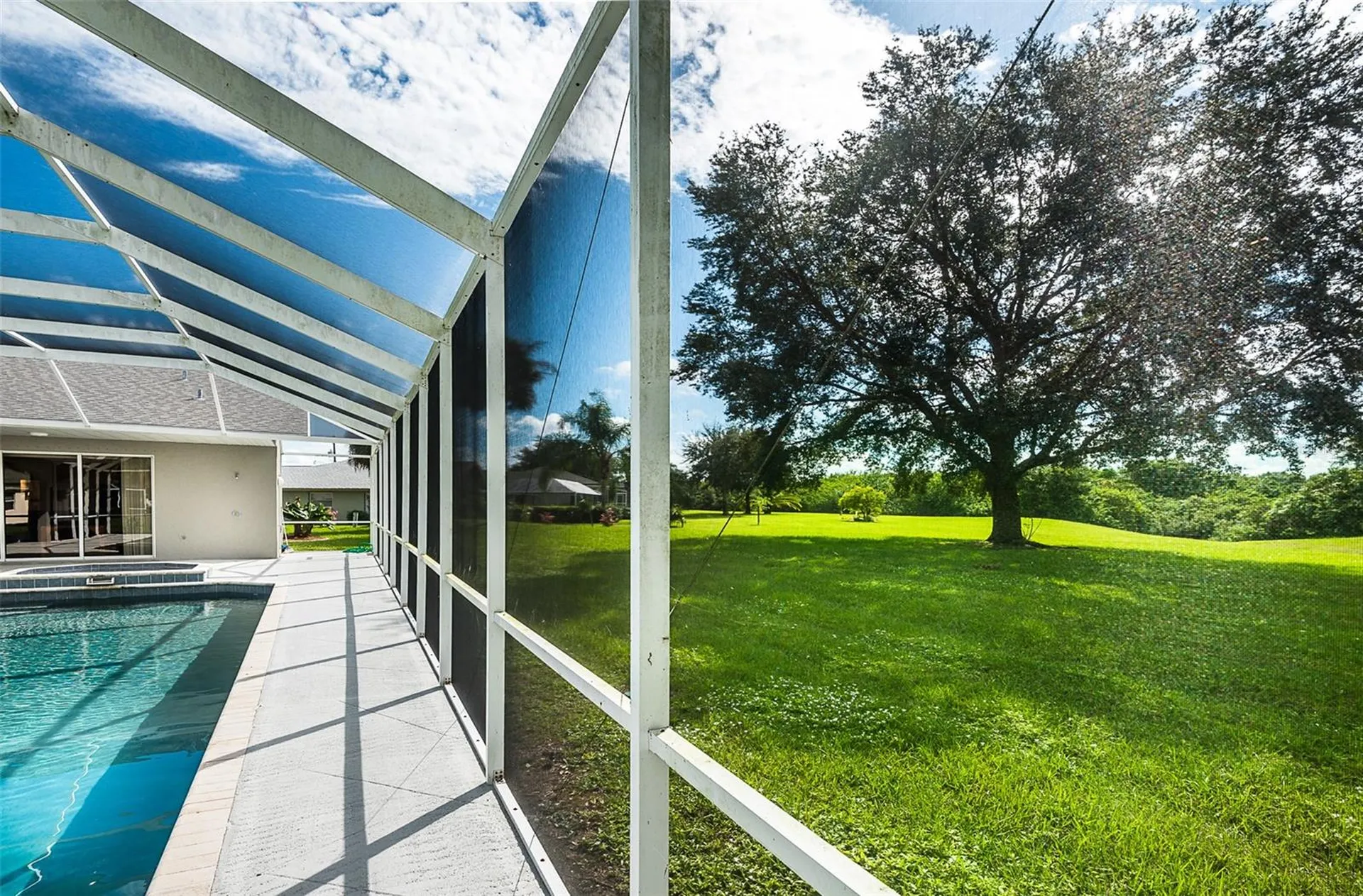 27406 Tierra Del Fuego Circle Punta Gorda FL 33983