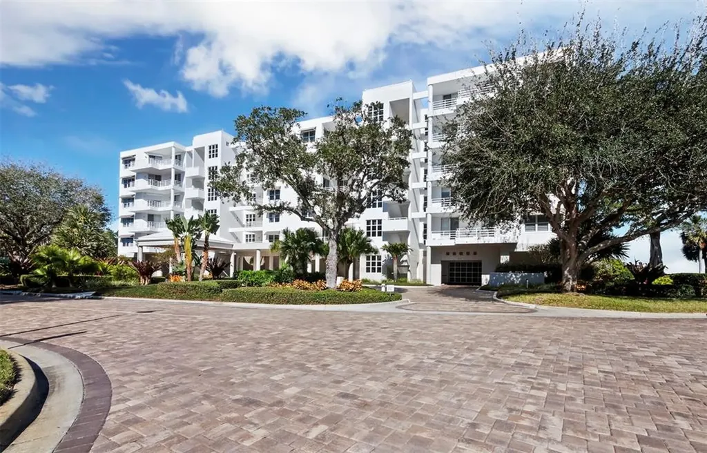 2550 Harbourside Drive Longboat Key FL 34228