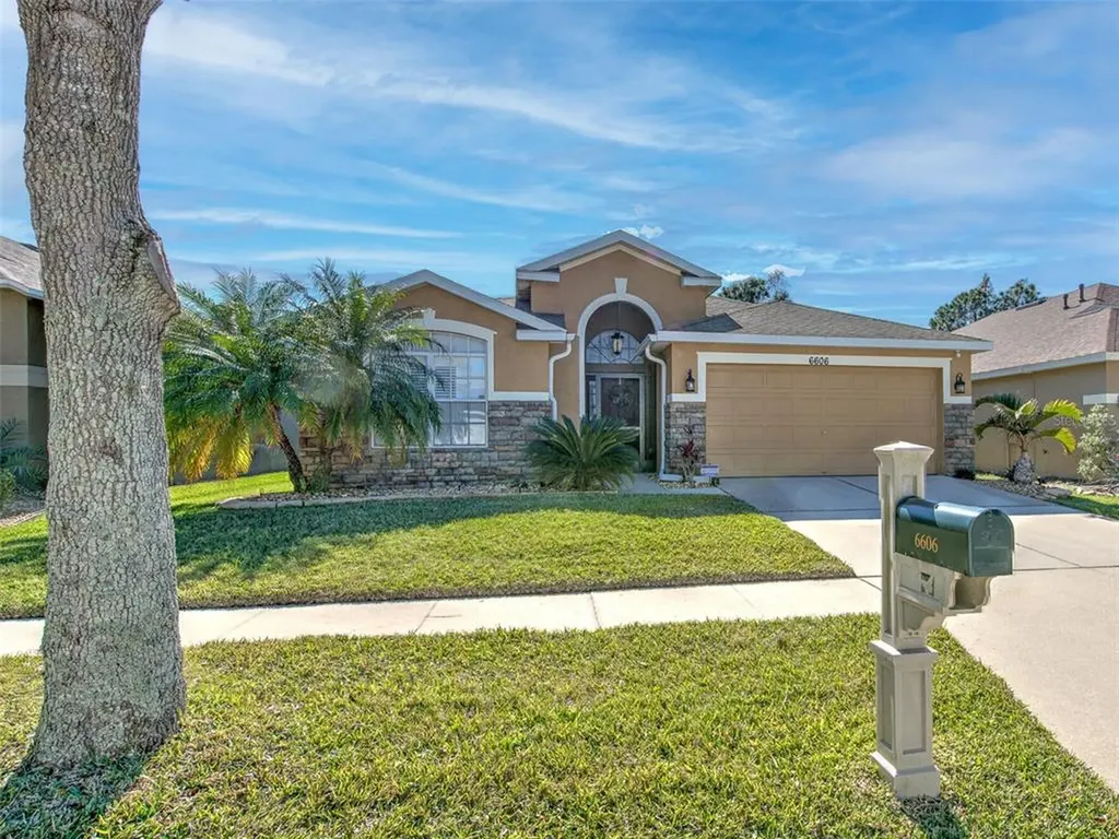 6606 Cambridge Park Drive Apollo Beach FL 33572