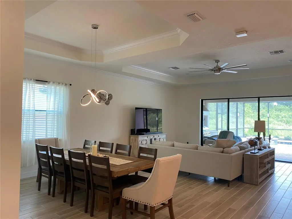 17525 Hickok Belt Loop Bradenton FL 34211