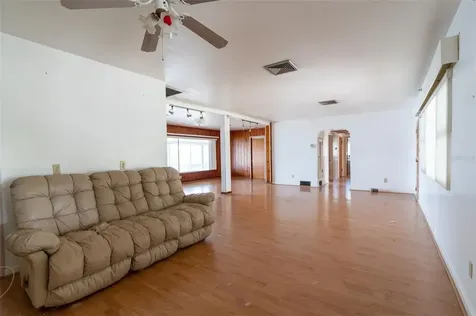 820 22nd Street NW Winter Haven FL 33881