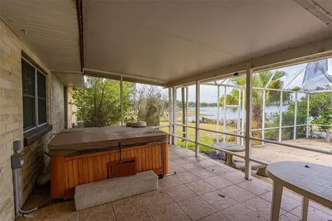 820 22nd Street NW Winter Haven FL 33881