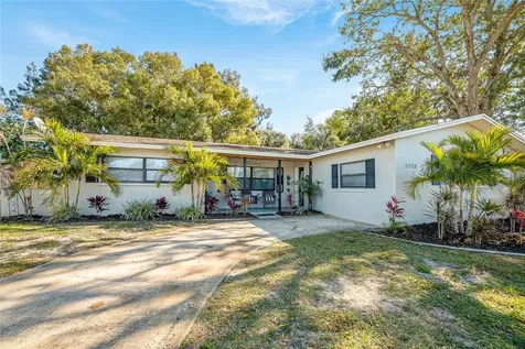 1725 Country Lane Titusville FL 32780