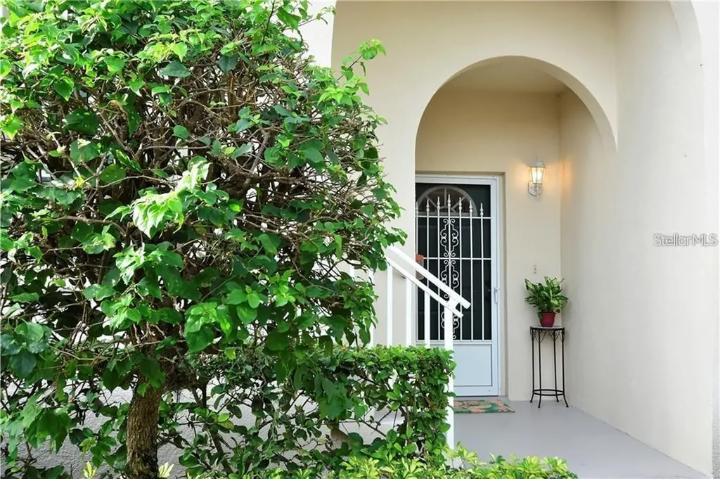 4270 Castlebridge Lane Sarasota FL 34238