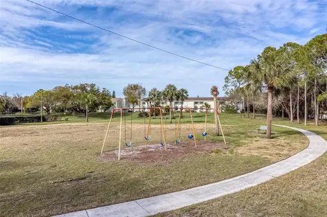 4522 La Carmen Court Tampa FL 33611