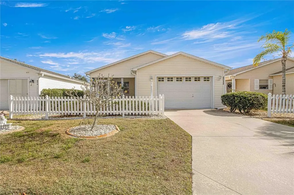 2612 Botello Avenue The Villages FL 32162