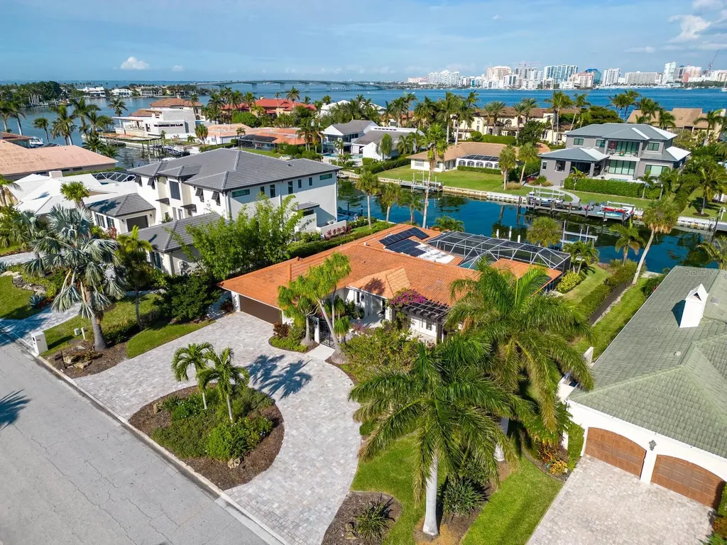 465 E Royal Flamingo Drive Sarasota FL 34236