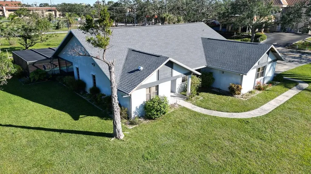 1515 Shelby Parkway Cape Coral FL 33904