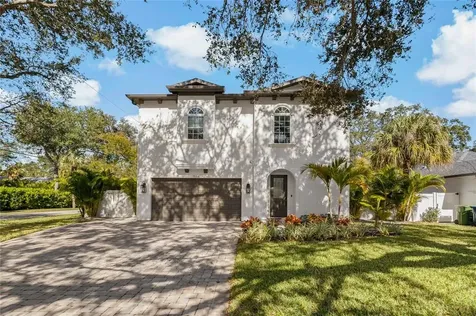3123 W Price Avenue Tampa FL 33611