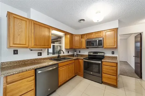 5770 SE 127th Place Belleview FL 34420