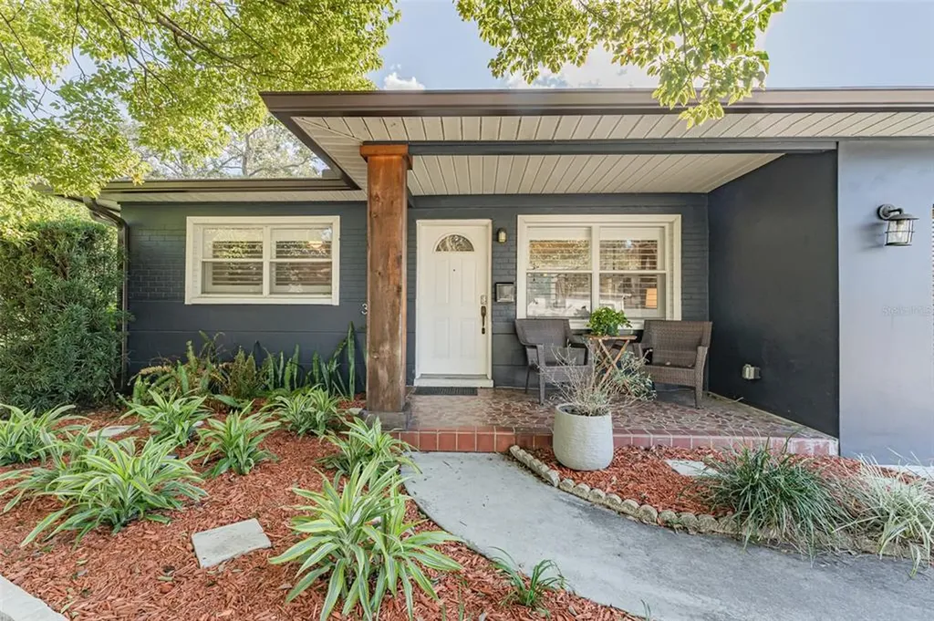 3016 W Nassau Street Tampa FL 33607