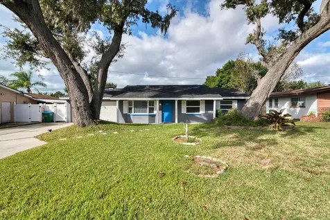 6772 114th Street Seminole FL 33772