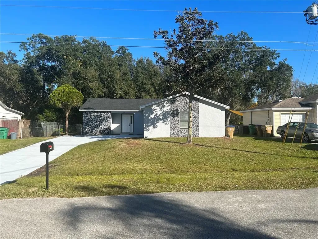 718 Yucatan Court Kissimmee FL 34758