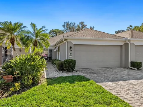 5420 Chantilly Sarasota FL 34235