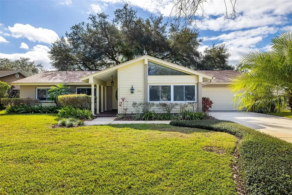 10908 Juniperus Place Tampa FL 33618