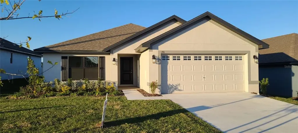 1017 Citrus Landings Boulevard Davenport FL 33837