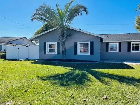128 Floral Drive Kissimmee FL 34743