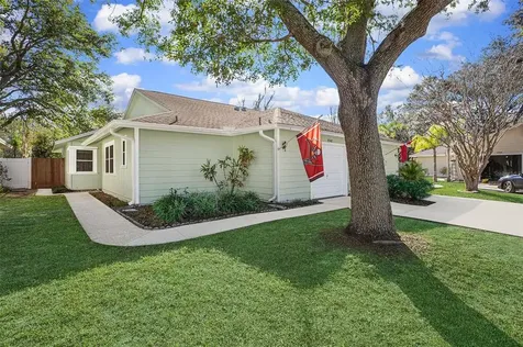 4540 Cedarwood Village Drive Tampa FL 33624