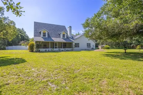 1802 Twin Oaks Circle Wimauma FL 33598