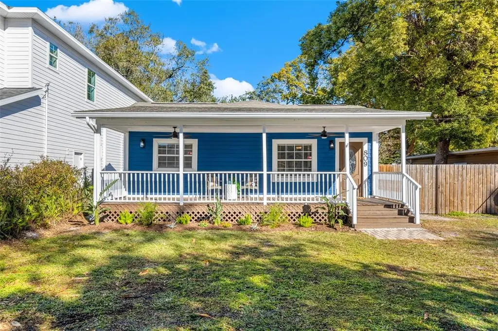 809 W Coral Street Tampa FL 33602