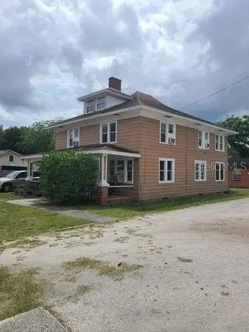 330 Avenue D SE Winter Haven FL 33880