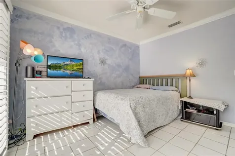 2438 Bancroft Boulevard Orlando FL 32833