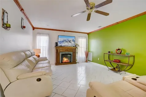 2438 Bancroft Boulevard Orlando FL 32833