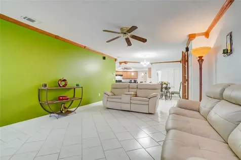 2438 Bancroft Boulevard Orlando FL 32833