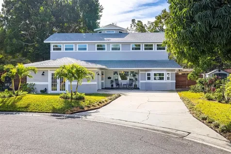 874 Serpentine Drive S St Petersburg FL 33705