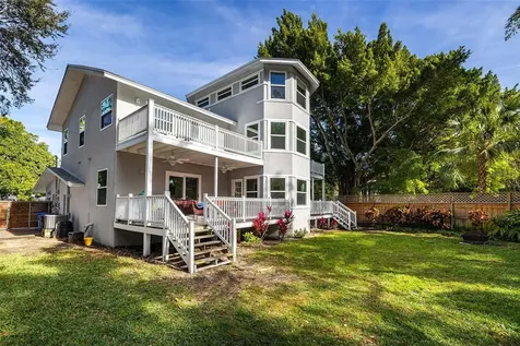 874 Serpentine Drive S St Petersburg FL 33705