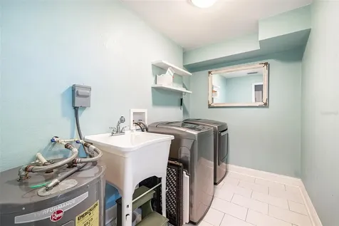 874 Serpentine Drive S St Petersburg FL 33705