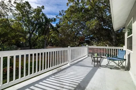 874 Serpentine Drive S St Petersburg FL 33705