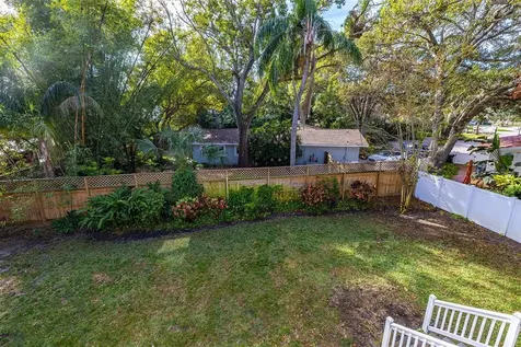 874 Serpentine Drive S St Petersburg FL 33705