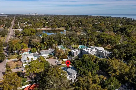 874 Serpentine Drive S St Petersburg FL 33705