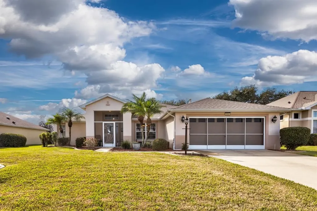5832 Blue Savannah Drive Leesburg FL 34748
