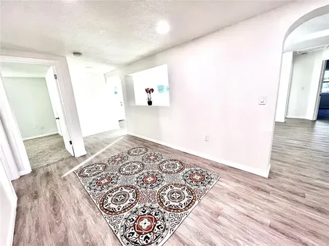 379 W New Hampshire Avenue Deland FL 32720