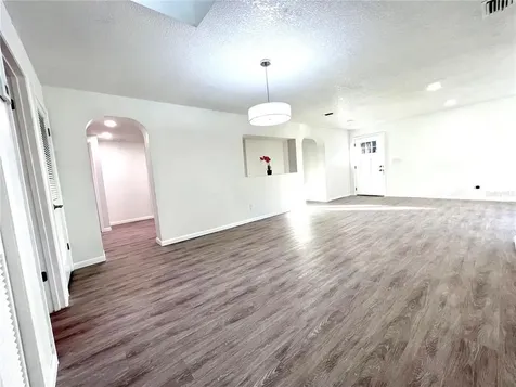 379 W New Hampshire Avenue Deland FL 32720