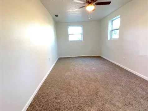 379 W New Hampshire Avenue Deland FL 32720