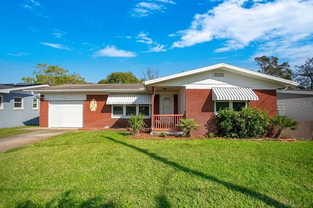 1513 Ridge Avenue Daytona Beach FL 32117