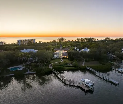 8569 Midnight Pass Road Sarasota FL 34242