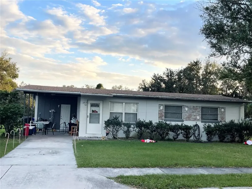 1820 Henry Street Kissimmee FL 34741
