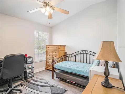 18854 Duquesne Drive Tampa FL 33647