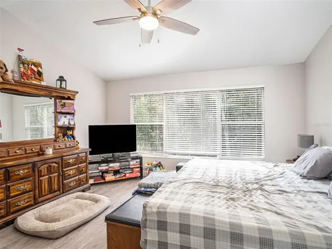 18854 Duquesne Drive Tampa FL 33647