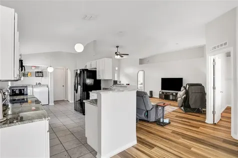 2103 Tealwood Circle Tavares FL 32778